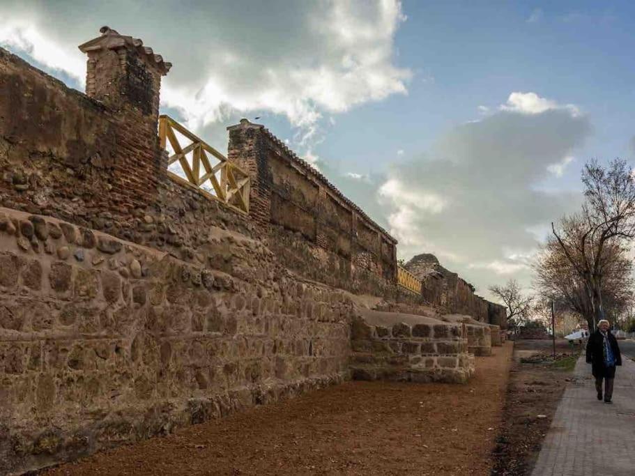 Eco Alojamiento La Cartuja De Talamanca Talamanca de Jarama Eksteriør bilde